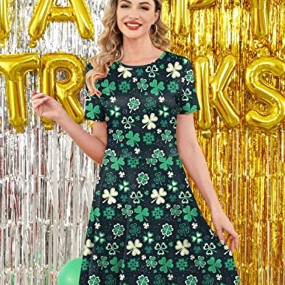 Women's St. Patrick's Day Short Sleeves Printed Tunic Dress - Picture 2 of 6